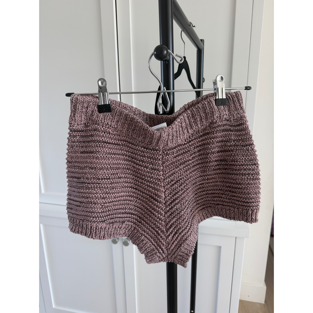 Zara Knit Shorts - Picture 1 of 3